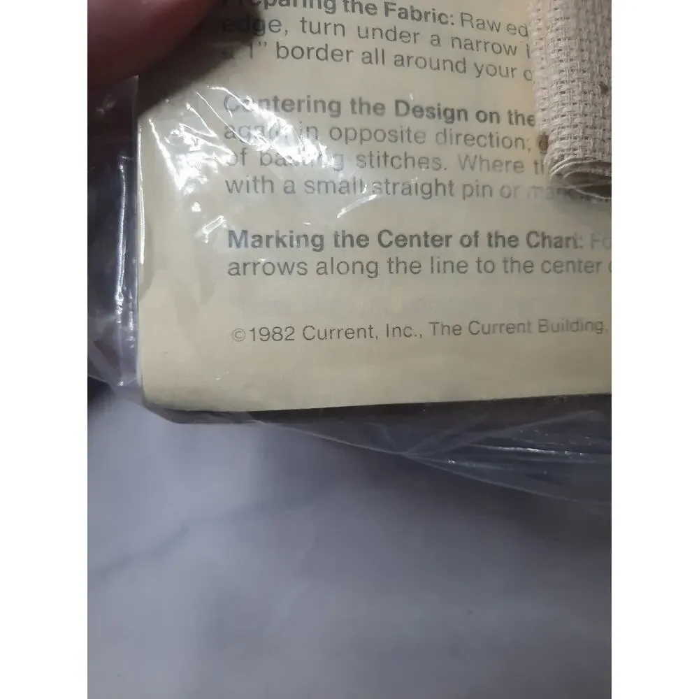Vintage Current Counted Cross Stitch Kit Welcome Kit 7060-2 12x20